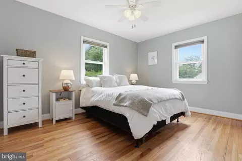 Bedroom - 10510 Hayes Ave, Silver Spring, MD 20902 photo 1 of 3