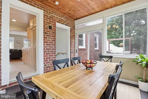 Dining - 10510 Hayes Ave, Silver Spring, MD 20902 photo 1 of 1