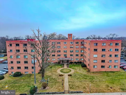 614 Sligo Ave #405, Silver Spring, MD 20910