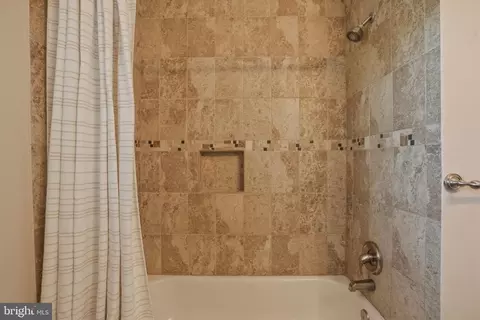 Bath - 1800 Gayfields Dr, Silver Spring, MD 20906 photo 4 of 7