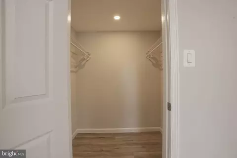 Entry Way - 1800 Gayfields Dr, Silver Spring, MD 20906 photo 4 of 4