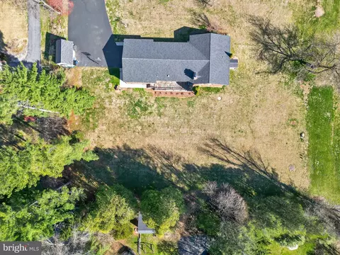 View/Area - 1800 Gayfields Dr, Silver Spring, MD 20906 photo 5 of 7