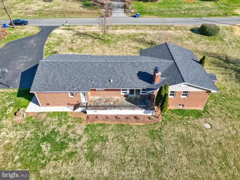 View/Area - 1800 Gayfields Dr, Silver Spring, MD 20906 photo 3 of 7