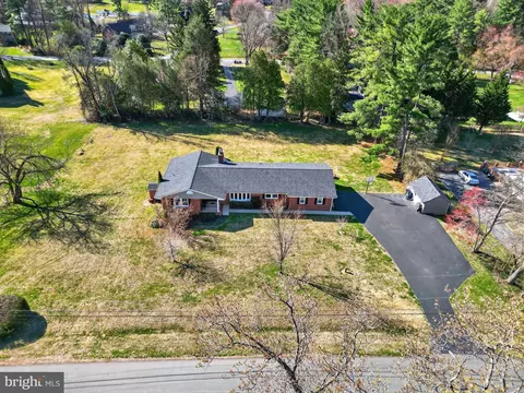 View/Area - 1800 Gayfields Dr, Silver Spring, MD 20906 photo 2 of 7