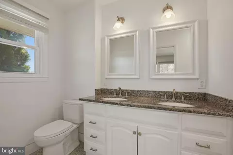 Bath - 1800 Gayfields Dr, Silver Spring, MD 20906 photo 1 of 7