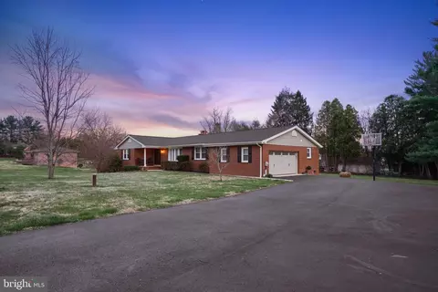 Exterior - 1800 Gayfields Dr, Silver Spring, MD 20906 photo 3 of 10