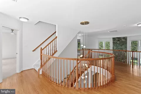 Entry Way - 16809 Harbour Town, Ashton, MD 20861 photo 7 of 11