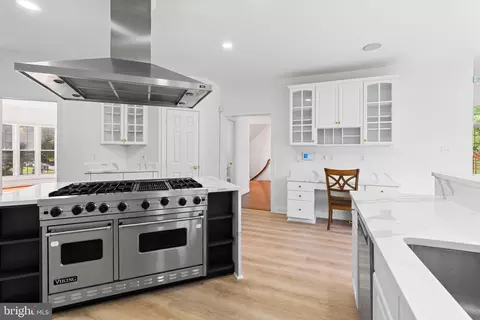 Kitchen - 16809 Harbour Town, Ashton, MD 20861 photo 6 of 6
