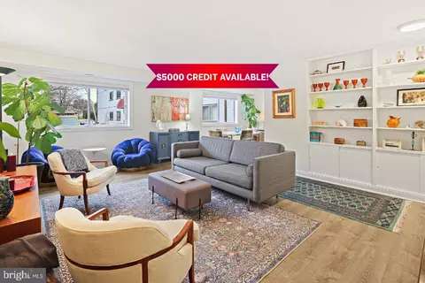 3355 University Blvd W #T-2, Kensington, MD 20895