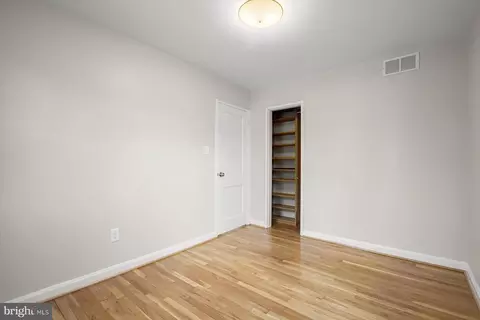 Bedroom - 1523 Jasper St, Silver Spring, MD 20902 photo 5 of 8