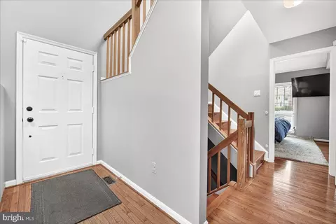 Entry Way - 1520 Ingram Ter, Silver Spring, MD 20906 photo 3 of 5