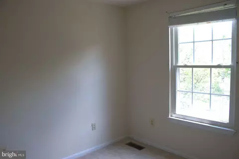 Bedroom - 17 Habersham Ct, Silver Spring, MD 20906 photo 3 of 4