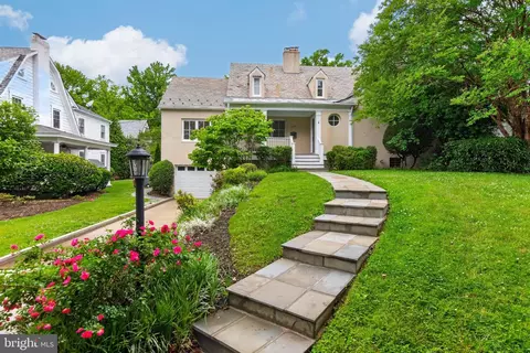 115 Grafton St, Chevy Chase, MD 20815