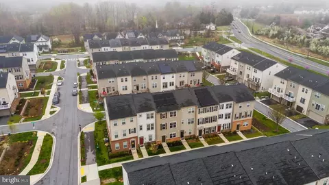 View/Area - 15610 Steamboat Way, Silver Spring, MD 20906 photo 2 of 9