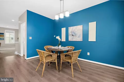 Dining - 15610 Steamboat Way, Silver Spring, MD 20906 photo 1 of 3