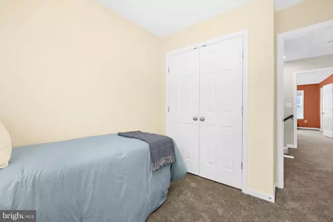 Bedroom - 15610 Steamboat Way, Silver Spring, MD 20906 photo 4 of 6