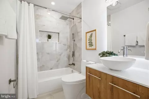 Bath - 14828 Fireside Dr, Silver Spring, MD 20905 photo 3 of 4