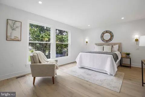Bedroom - 14828 Fireside Dr, Silver Spring, MD 20905 photo 1 of 8
