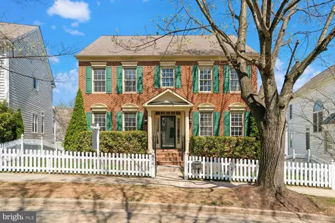 614 Linslade St, Gaithersburg, MD 20878