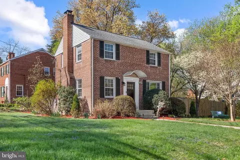 Exterior - 2600 Arcola Ave, Silver Spring, MD 20902 photo 2 of 10