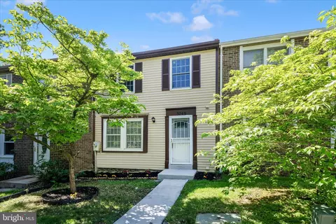 3749 Castle Ter #121-14, Silver Spring, MD 20904