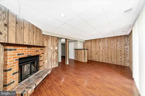 Living - 3749 Castle Ter #121-14, Silver Spring, MD 20904 photo 4 of 6