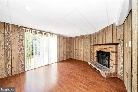 Living - 3749 Castle Ter #121-14, Silver Spring, MD 20904 photo 5 of 6
