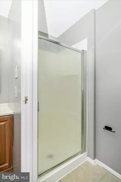 Bath - 3749 Castle Ter #121-14, Silver Spring, MD 20904 photo 2 of 2