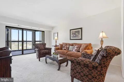 3330 N Leisure World Blvd #5-712, Silver Spring, MD 20906