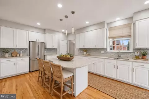 Kitchen - 21712 Slidell Rd, Boyds, MD 20841 photo 2 of 2
