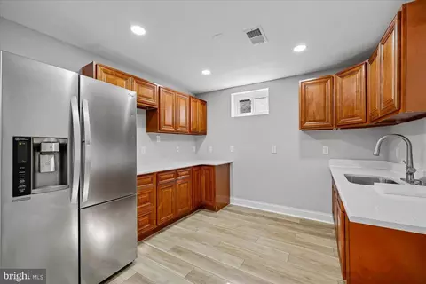 Kitchen - 21712 Slidell Rd, Boyds, MD 20841 photo 4 of 4