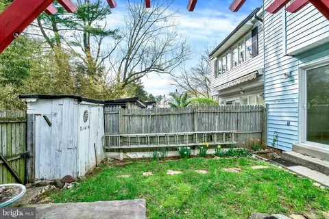 Exterior - 17413 Hoskinson Rd, Poolesville, MD 20837 photo 3 of 5
