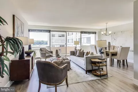 5500 Friendship Blvd #1211N, Chevy Chase, MD 20815