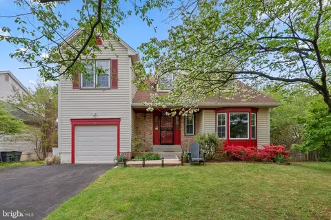 2 Norwich Ct, Gaithersburg, MD 20878