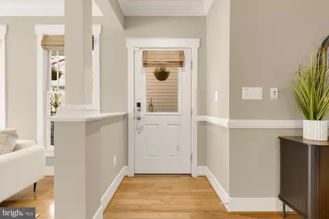 2712 Linden Ln, Silver Spring, MD 20910 photo 4