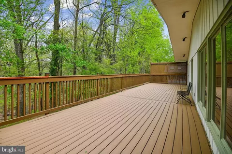 Exterior - 10316 Burnt Ember Dr, Silver Spring, MD 20903 photo 2 of 13