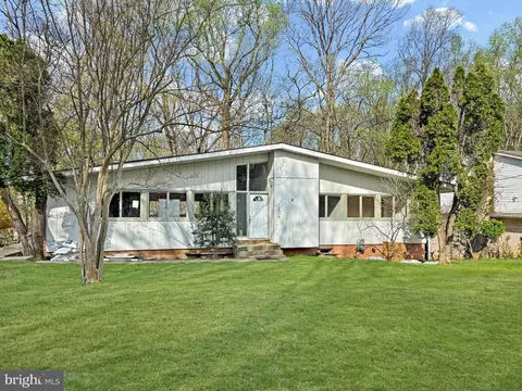 10316 Burnt Ember Dr, Silver Spring, MD 20903