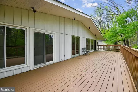 Exterior - 10316 Burnt Ember Dr, Silver Spring, MD 20903 photo 5 of 13