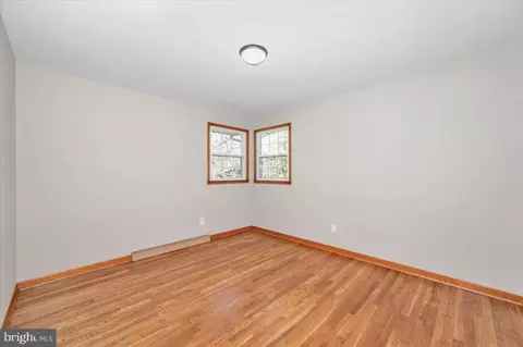Bedroom - 10508 Sweepstakes Rd, Damascus, MD 20872 photo 2 of 3