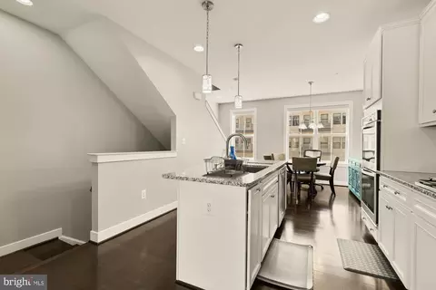 Entry Way - 12613 Macaulay St, Silver Spring, MD 20906 photo 4 of 5