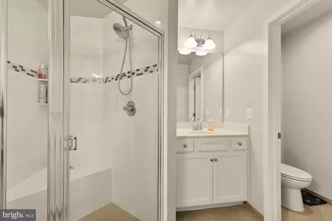 Bath - 12613 Macaulay St, Silver Spring, MD 20906 photo 3 of 4