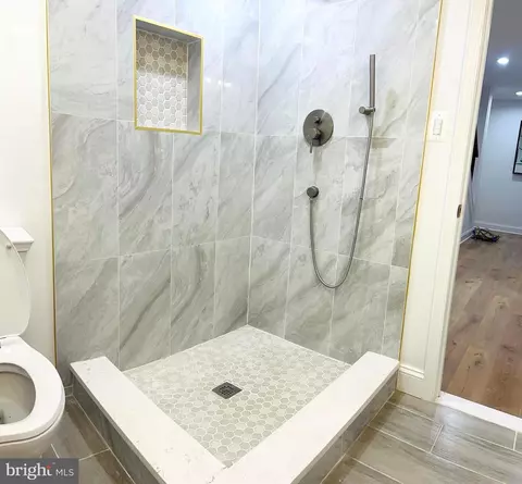 Bath - 8802 2nd Ave, Silver Spring, MD 20910 photo 12 of 12