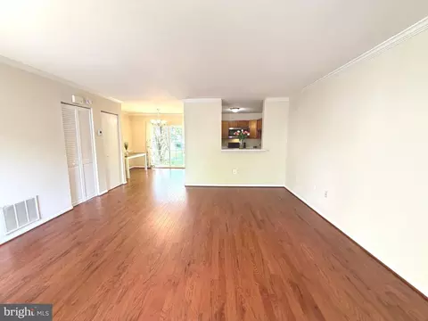 31 Stoney Point Ct, Germantown, MD 20876