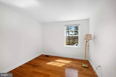Bedroom - 1421 Colesberg St, Silver Spring, MD 20905 photo 5 of 5