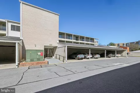 15401 Bassett Ln #45-2C, Silver Spring, MD 20906