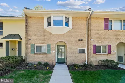 3411 S Leisure World Blvd #90-E, Silver Spring, MD 20906