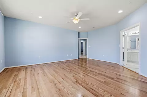Bedroom - 1105 Verbena Ct, Silver Spring, MD 20906 photo 3 of 12