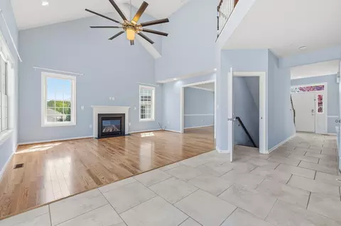 Living - 1105 Verbena Ct, Silver Spring, MD 20906 photo 4 of 11
