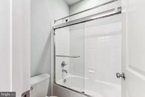 Entry Way - 1105 Verbena Ct, Silver Spring, MD 20906 photo 6 of 8