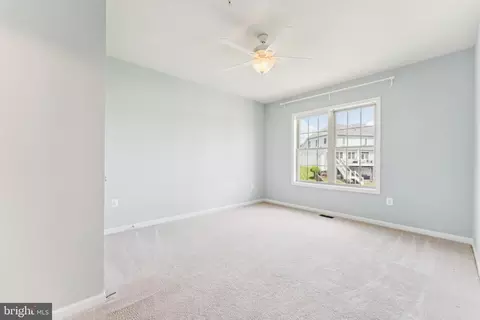 Bedroom - 1105 Verbena Ct, Silver Spring, MD 20906 photo 11 of 12